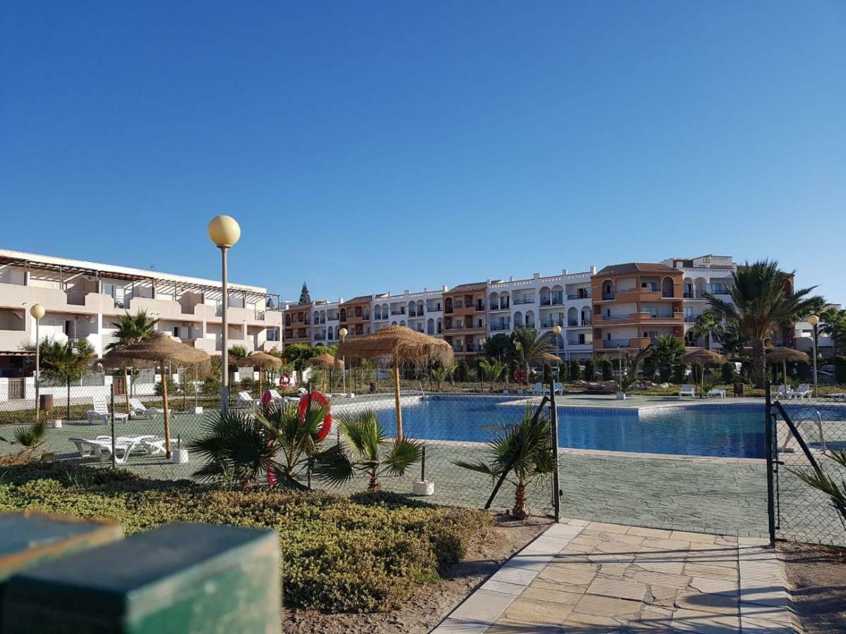 Casa Baja Extraordinaria En Urbanizacion Naturista! Las Bombardas Bagian luar foto